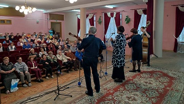 &quot;Пускай все мамы улыбаются, в глазах своих детей купаются&quot;
